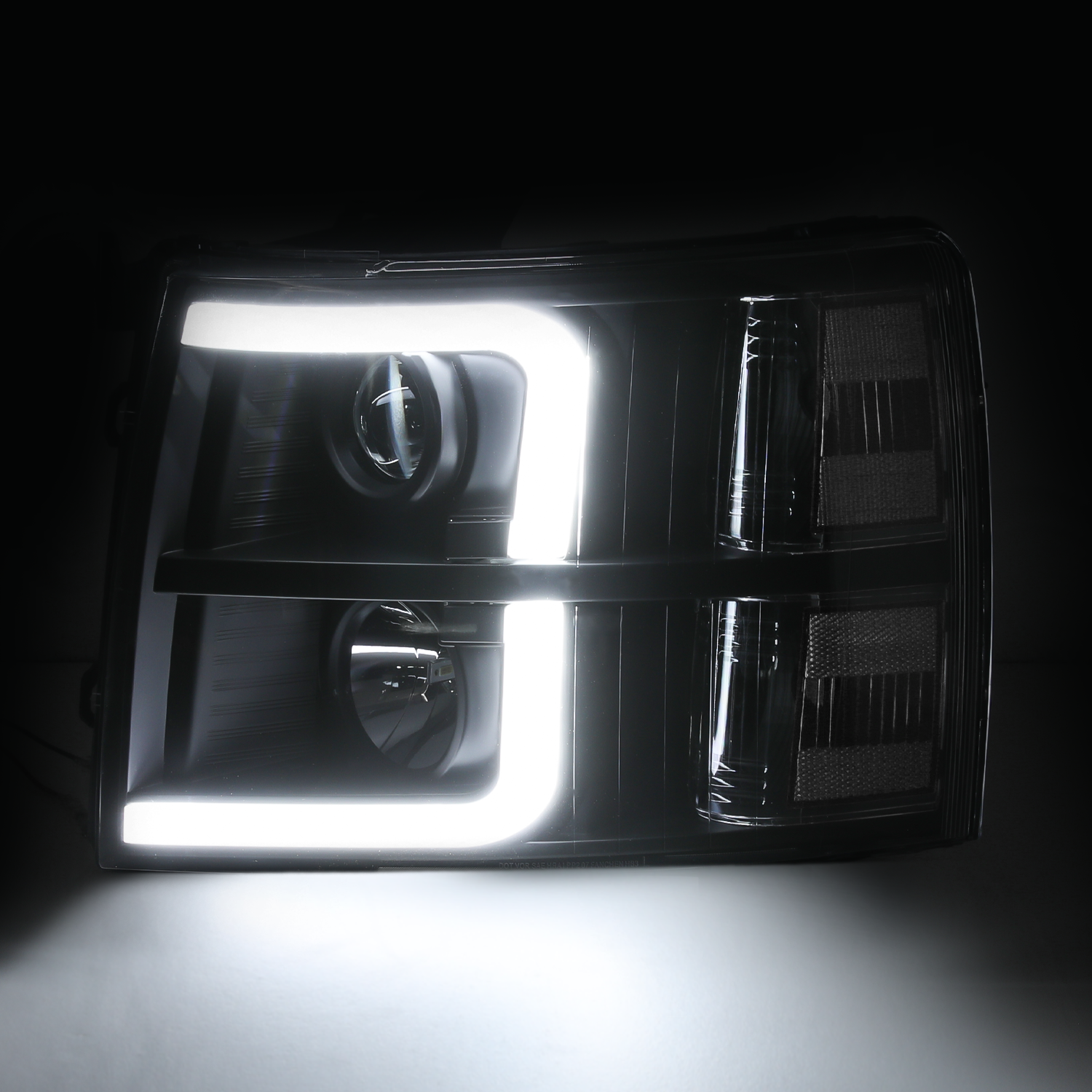 Projector Headlight w/LED DRL, LED Bulbs <br>07-14 Chevy Silverado