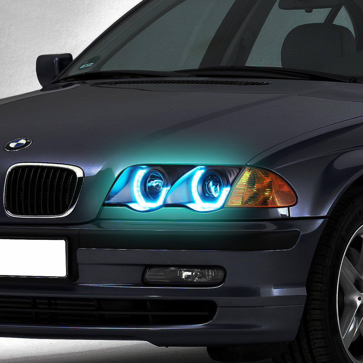 LED DRL U-Halo Projector Headlights<br>2001 BMW 320i 325i/Xi 330i/Xi, 99-00 323i 328i