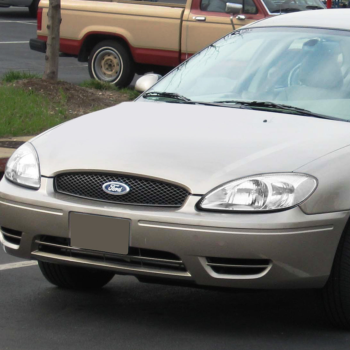 Factory Style Headlights<br>00-07 Ford Taurus