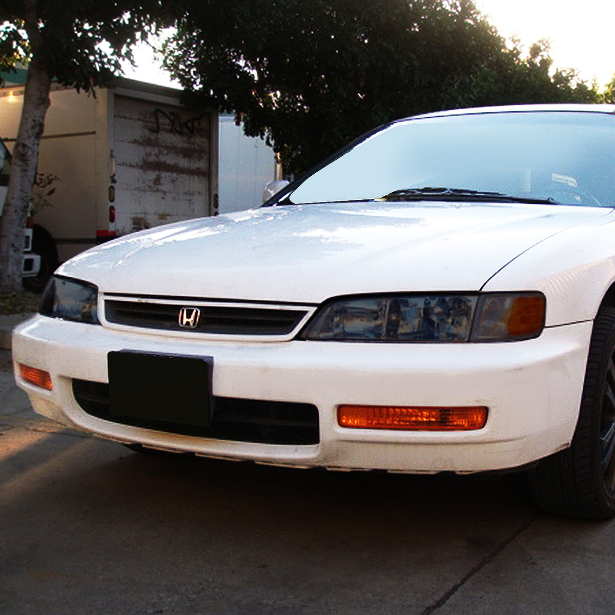 Factory Style Headlights<br>94-97 Honda Accord