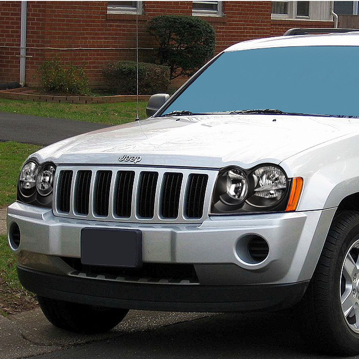 Factory Style Headlights<br>05-07 Jeep Grand Cherokee