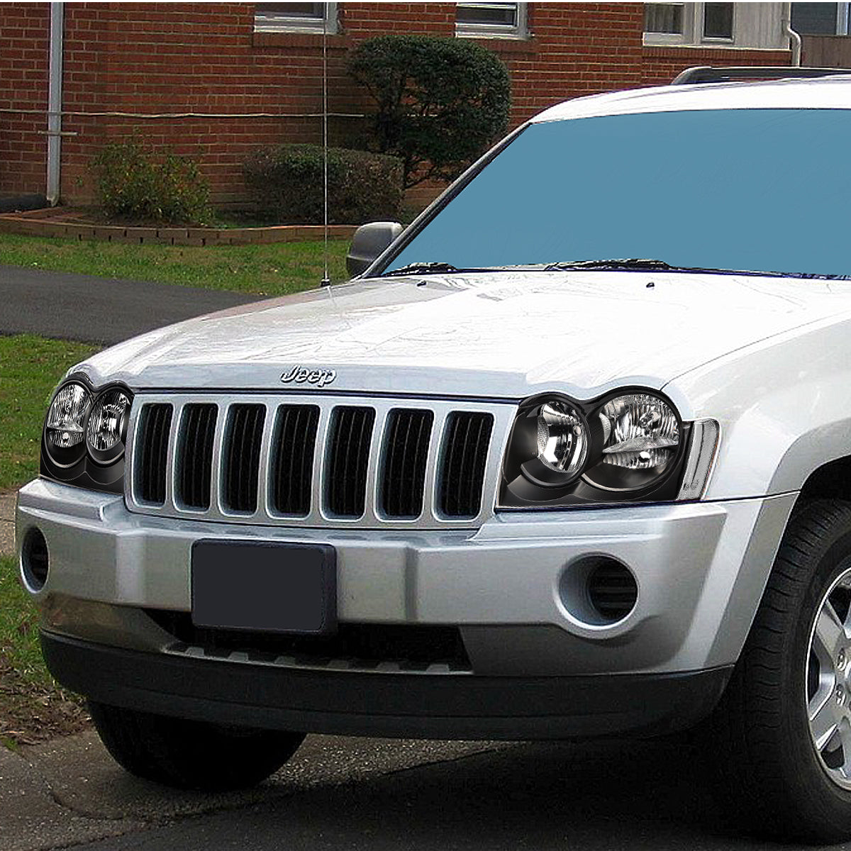 Factory Style Headlights<br>05-07 Jeep Grand Cherokee