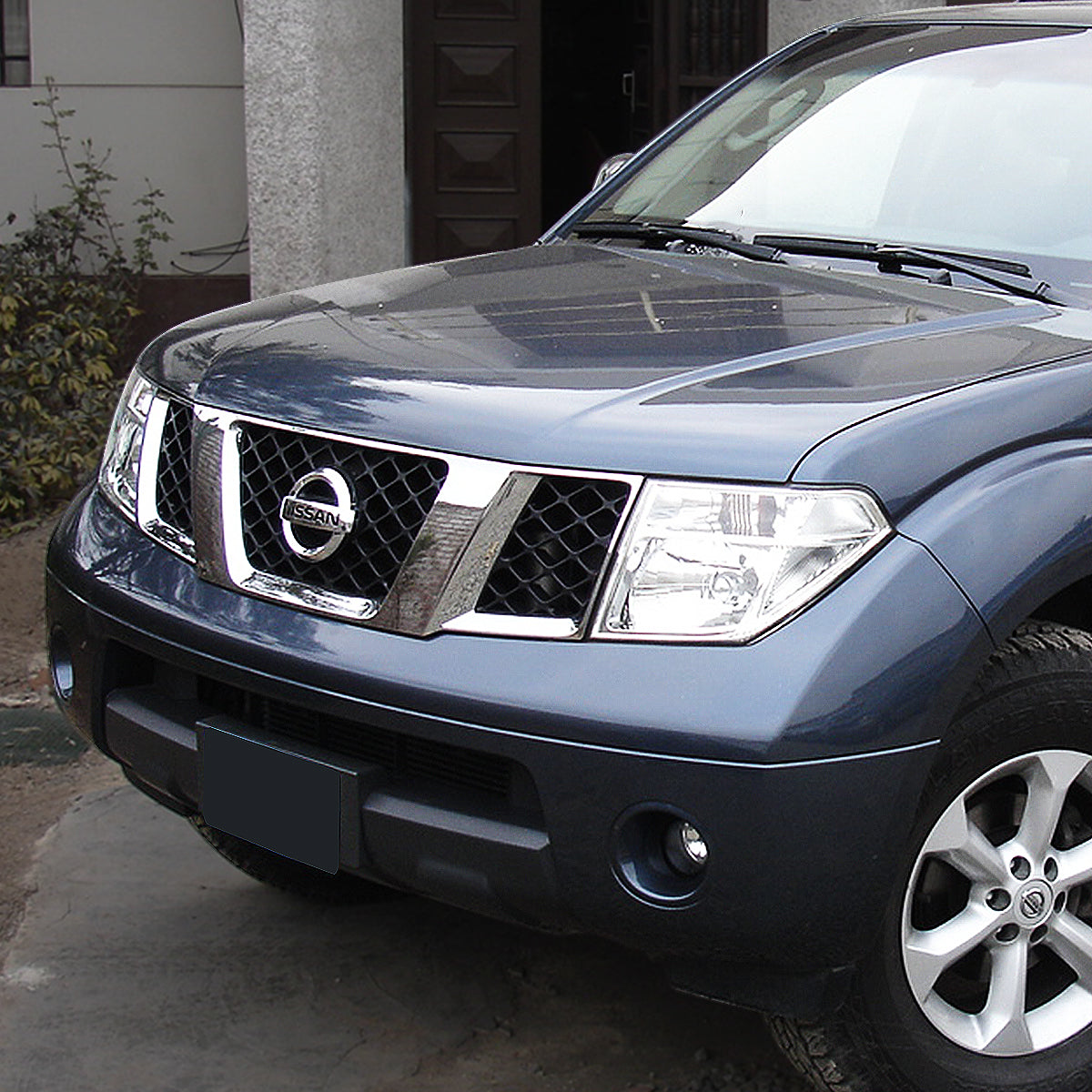 Factory Style Headlights <br>05-08 Nissan Frontier, 05-07 Pathfinder