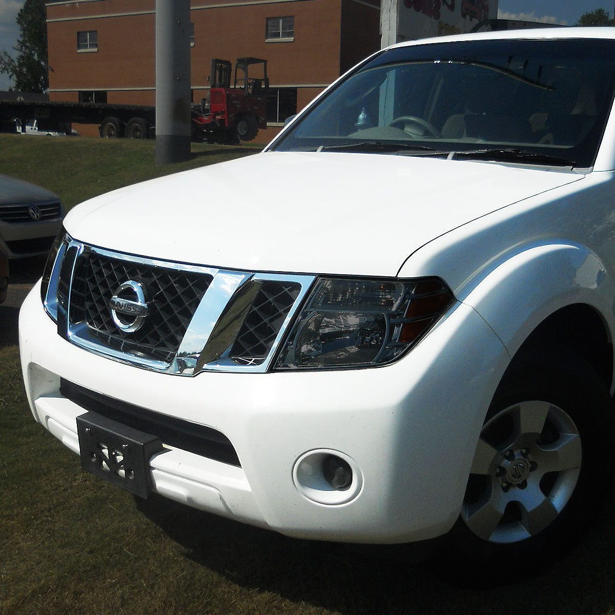 Factory Style Headlights <br>05-08 Nissan Frontier, 05-07 Pathfinder