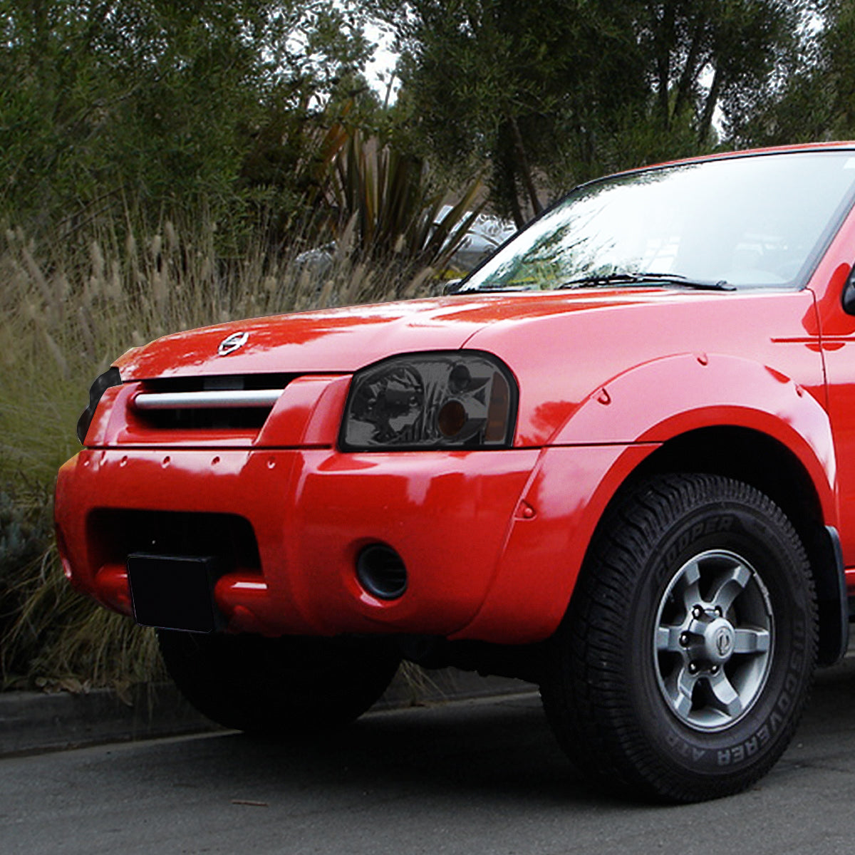 Factory Style Headlights <br>01-04 Nissan Frontier