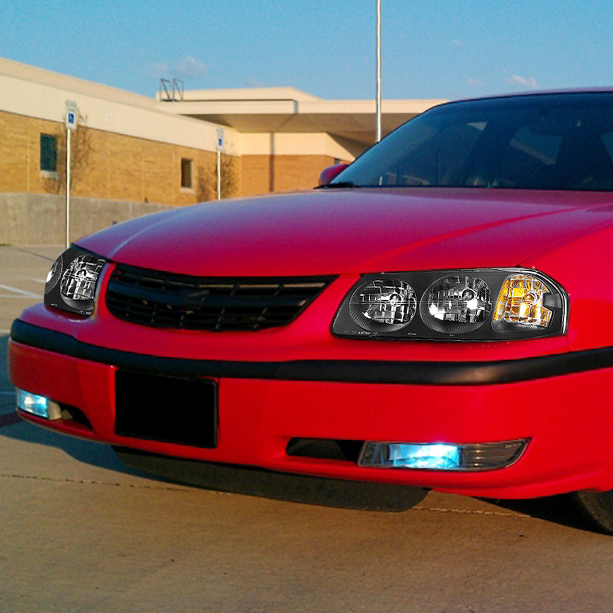 Factory Style Headlight (Right) <br>00-05 Checy Impala